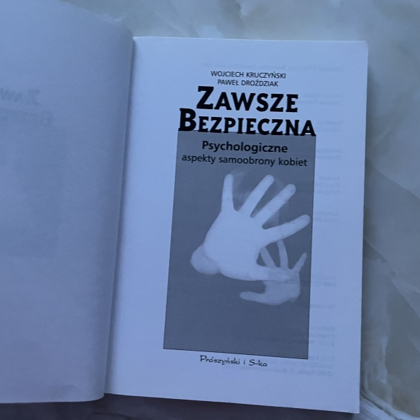 Zawsze bezpieczna - Wojciech Kruczyński, P. Droździak