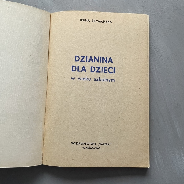 Dzianina dla dzieci w wieku szkolnym - Irena Szymańska