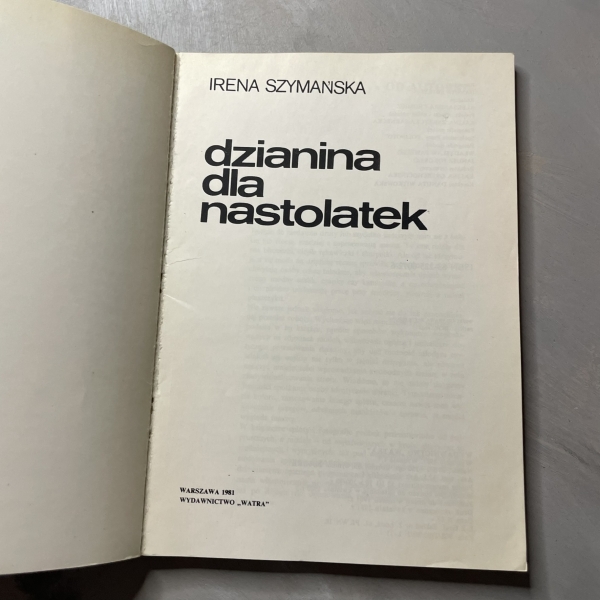 Dzianina dla nastolatek - Irena Szymańska